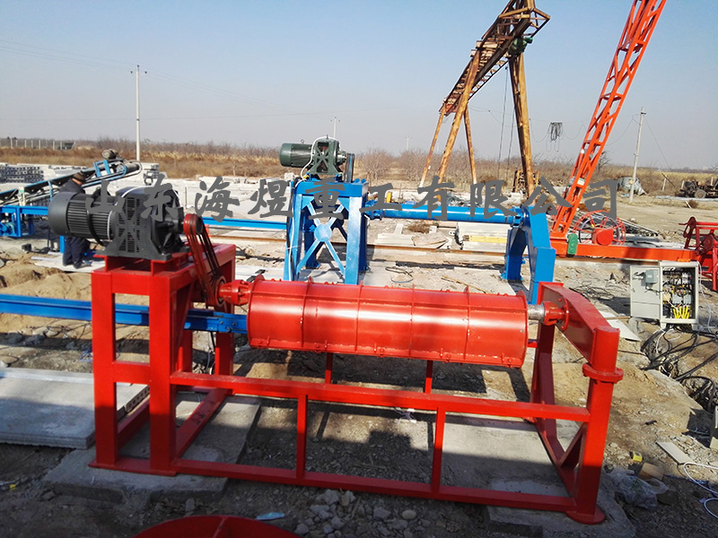 ���b�е�ˮ���ƹܙC